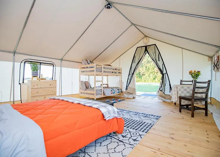 Roaring River Luxury Glamping #3